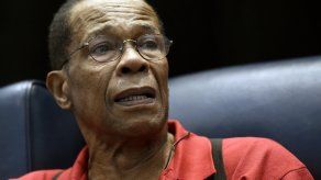 Cirugía de Rod Carew se espera que dure 18 horas