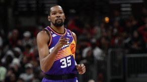 NBA: Kevin Durant supera a Oscar Robertson en lista histórica de puntos