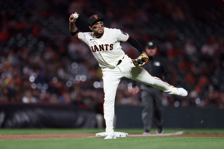 MLB: Johan Camargo destacó ofensivamente con los Gigantes