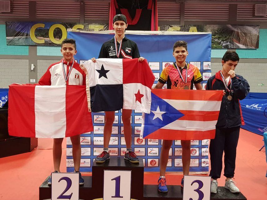 Jacobo Vahnish bicampeón latinoamericano U15 en Tenis de Mesa