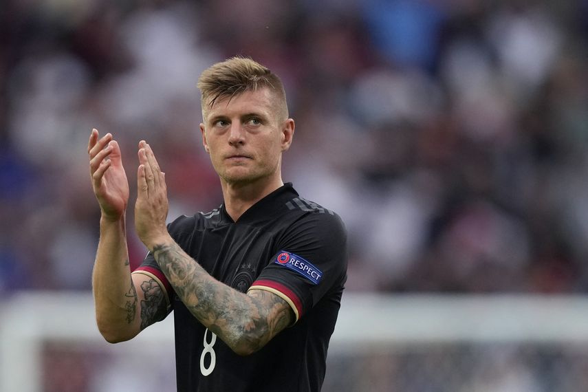 Toni Kroos y Manuel Neuer vuelven a la selección de Alemania