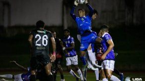 Tauro supera a Sporting y jugará semifinales ante el CAI