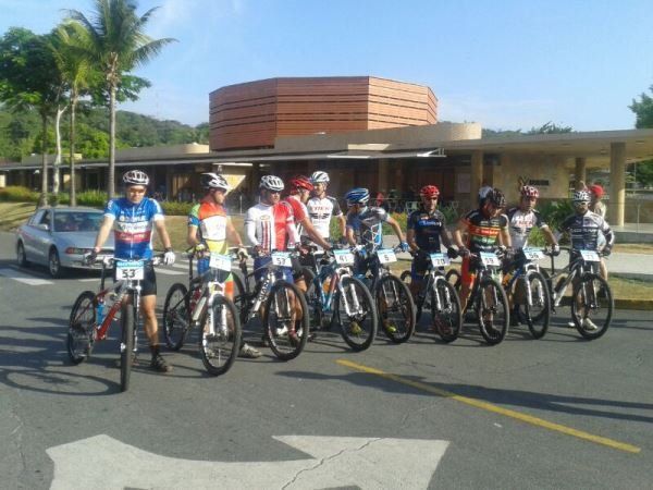 Chiricano Mohamed Méndez gana primera etapa del Panamá Off Road