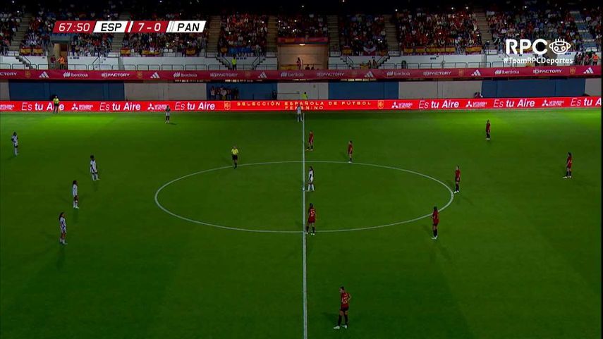 España vs Panamá Femenina: Se juega sin luz electrica