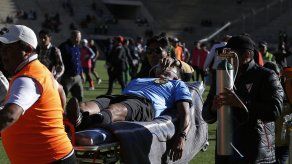 Bolivia: Muere árbitro tras desplomarse en partido de fútbol
