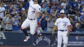 Solarte pega 2 jonrones y Azulejos vencen 6-5 a Nacionales