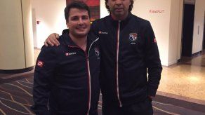 Técnico Pipino ya está en Nueva Zelanda para sorteo del Mundial Sub-20