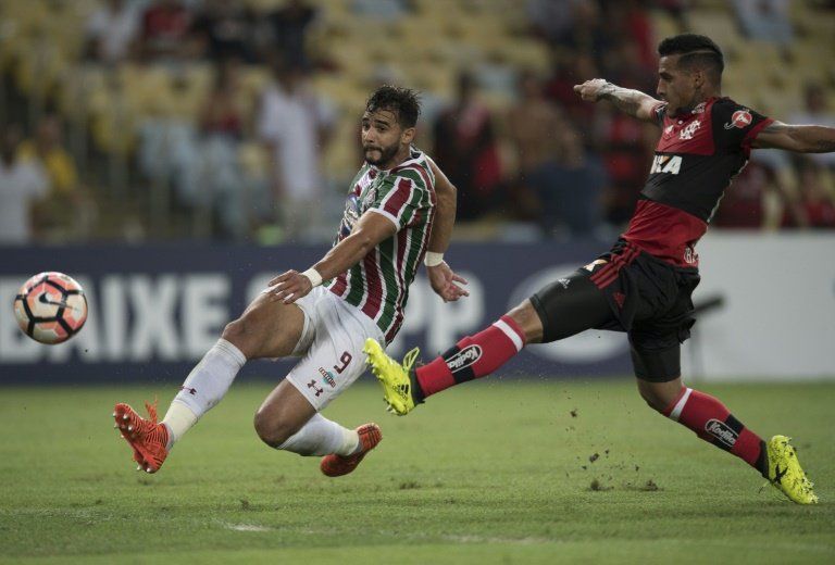 Flamengo vence 1-0 al Fluminense en ida de cuartos de Copa Sudamericana