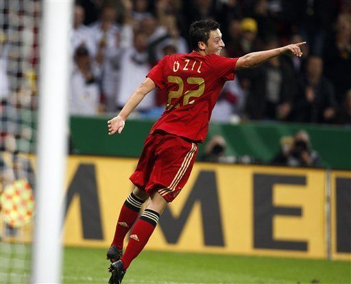 Alemania derrota 2-0 a Sudáfrica en amistoso