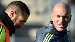 Zidane impone un intenso entrenamiento en su segundo día