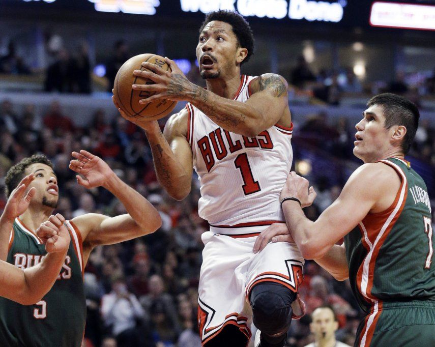 Rose anota 23 y Bulls se colocan arriba de Bucks