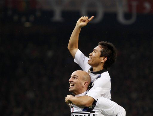 Italia: Inter vence al Genoa y regresa a parte alta de la tabla