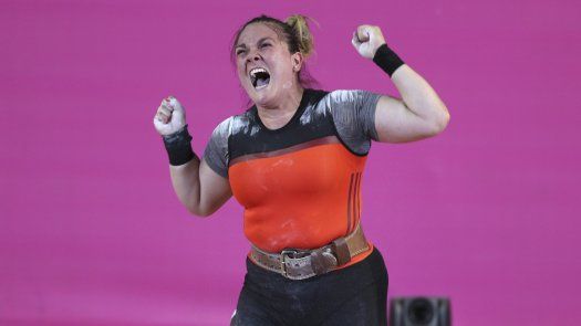 Chilena Valdés conquista oro panamericano en pesas
