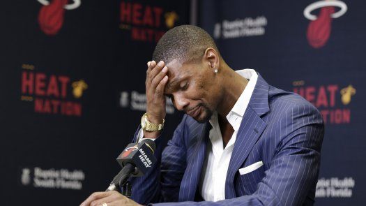 Bosh sigue recuperándose; visita al Heat