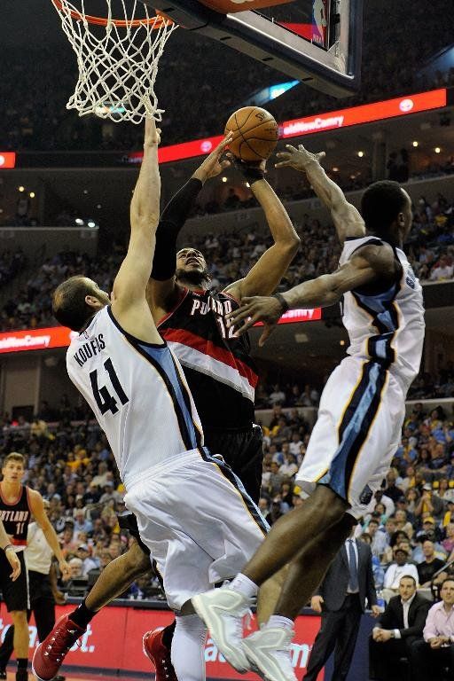 Los Cavaliers, los Clippers y los Grizzlies ganan los primeros partidos de los playoffs