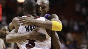 Heat supera a Lakers y a Bryant en tiempo extra; Arroyo anota 17