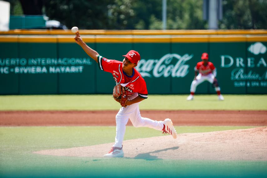 Serie del Caribe Kids 2026: Alams Rodríguez consigue juego perfecto