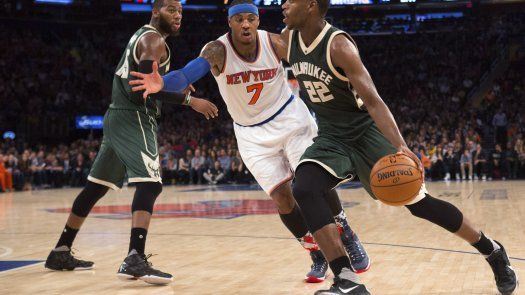 Hensen anota 22 en triunfo de Bucks sobre Knicks