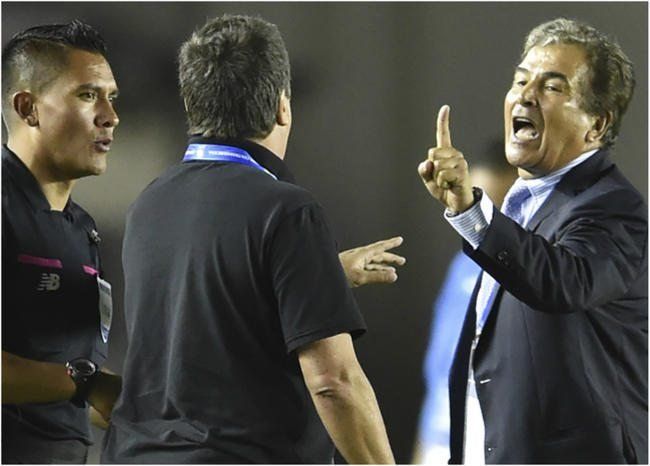 El colombiano Pinto es una opción para ser DT de Ecuador