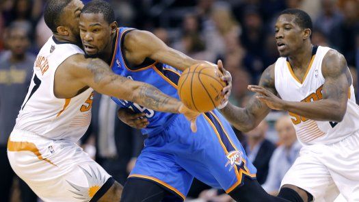Phoenix cerca de postemporada a costa del Thunder