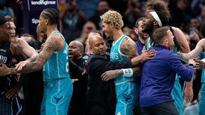 NBA: Multas y expulsados en el Charlotte Hornets-Orlando Magic