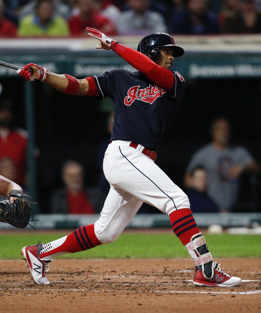 Indios persiguen viejo y raro récord que incluye un empate