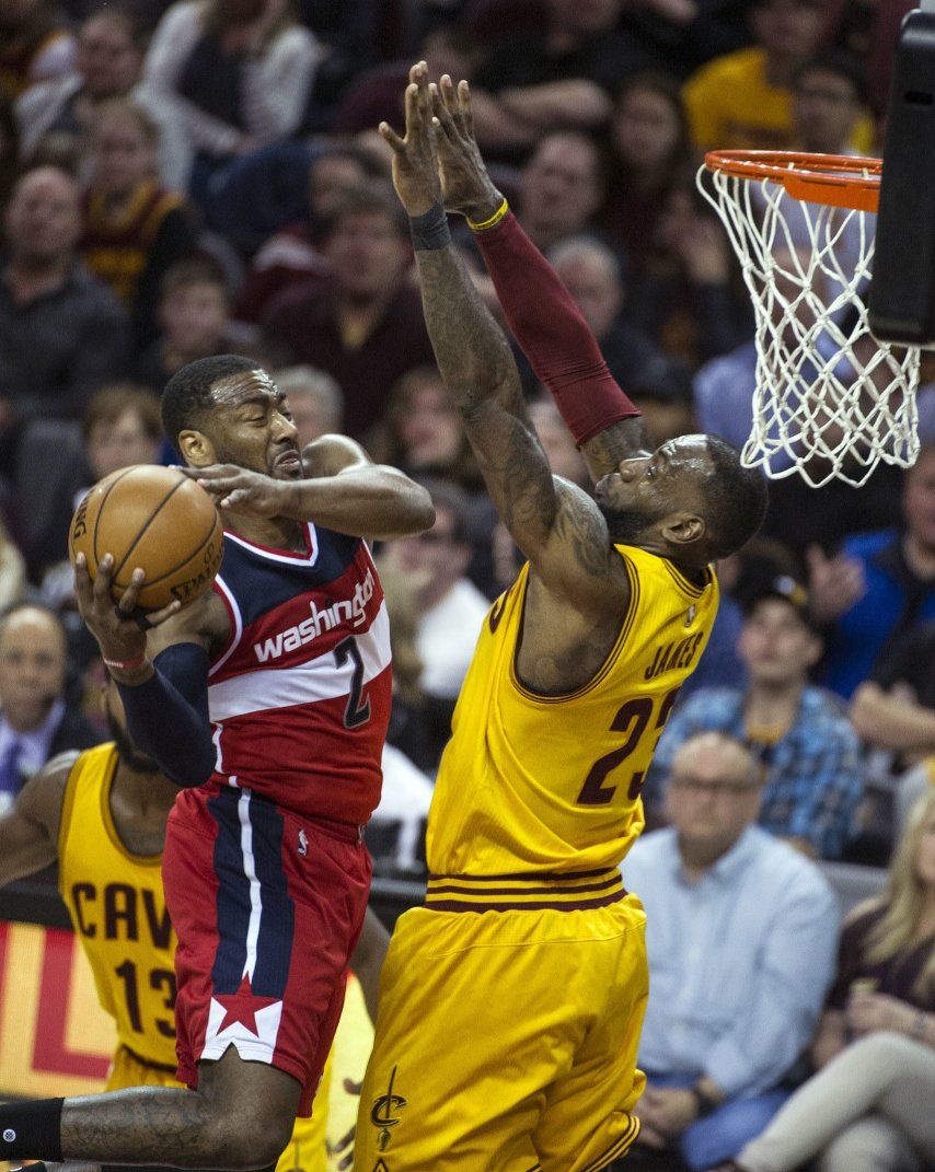 Wall anota 37, Wizards ganan en Cleveland