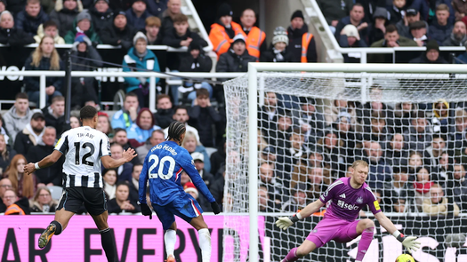 Chelsea vino de atrás para rescatar el empate frente al Newcastle