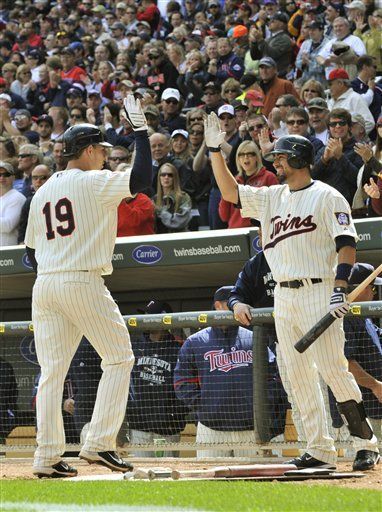 MLB: Mellizos 4, Atléticos 2; Valencia pega jonrón de 3 carreras
