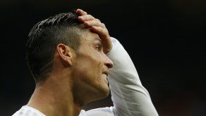Cristiano impulsa al Madrid al liderato provisional
