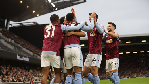 Aston Villa ganó y aprovechó la derrota del Tottenham en la Premier League