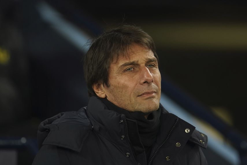 &nbsp;El Tottenham anuncia la salida de Antonio Conte como DT