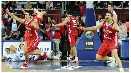 Mundial: Turquí­a doblega a Serbia y se cita con EEUU en la final