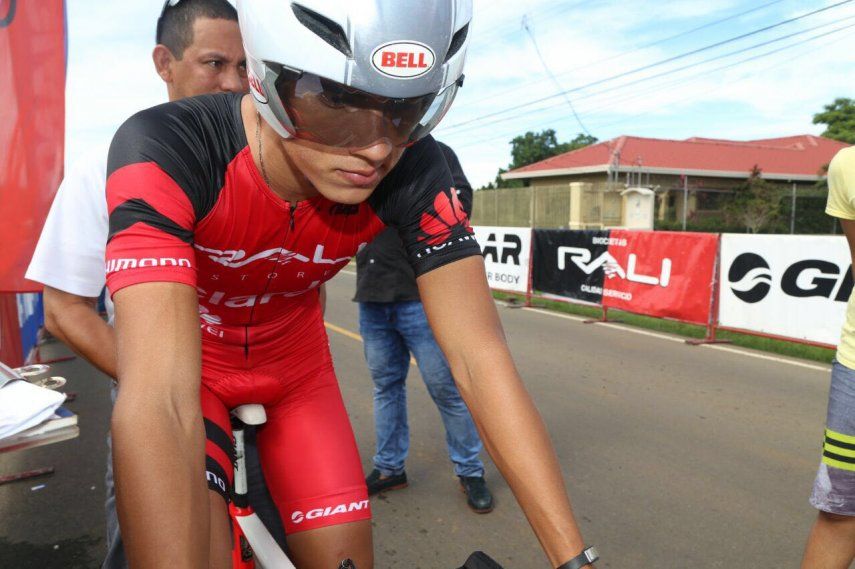 Héctor Zepeda y Rubén Samudio nuevos campeones nacionales de CRI