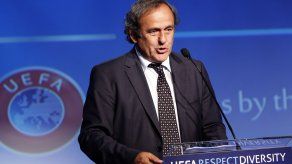 Platini: Es importante que haya un cambio en la FIFA