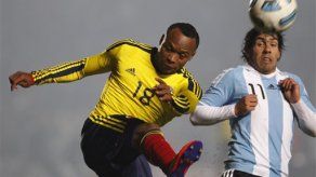 América: Zúñiga celebra la buena defensa colombiana